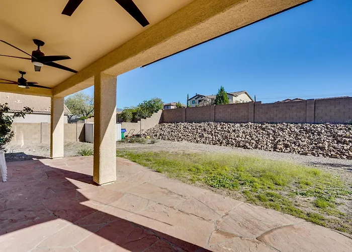 8 Mi To Saguaro National Park: Family W/ Yard Holiday home *